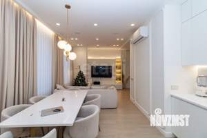 4-к квартира, вторичка, 98м2, 9/9 этаж