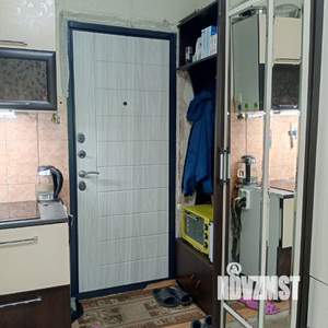 Студия квартира, вторичка, 12м2, 3/9 этаж