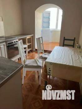 4-к квартира, вторичка, 97м2, 10/10 этаж