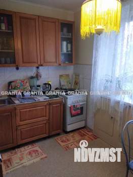 2-к квартира, вторичка, 49м2, 3/5 этаж