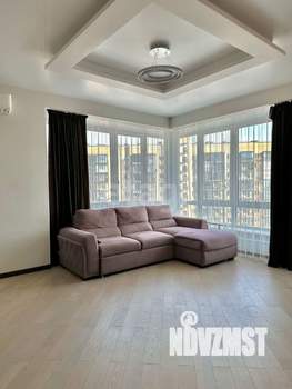 2-к квартира, вторичка, 68м2, 17/27 этаж