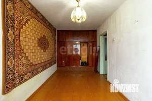 3-к квартира, вторичка, 57м2, 5/5 этаж