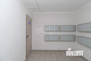 3-к квартира, вторичка, 62м2, 1/17 этаж