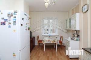 3-к квартира, вторичка, 64м2, 7/17 этаж