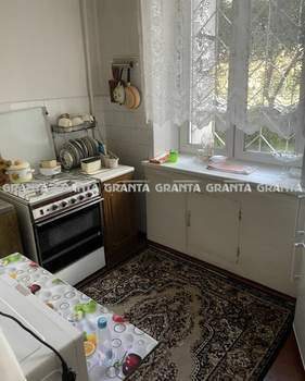 2-к квартира, вторичка, 52м2, 1/4 этаж