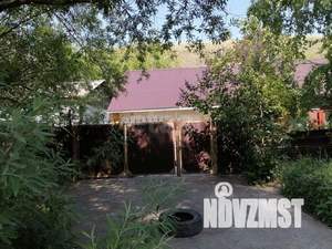 2-к квартира, вторичка, 46м2, 1/1 этаж