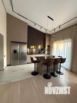 4-к квартира, вторичка, 128м2, 7/7 этаж