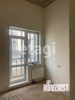 2-к квартира, вторичка, 56м2, 1/9 этаж