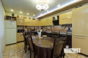 4-к квартира, вторичка, 149м2, 3/10 этаж