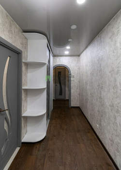 3-к квартира, вторичка, 70м2, 10/10 этаж