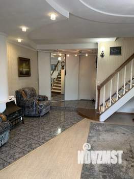 4-к квартира, вторичка, 132м2, 3/9 этаж