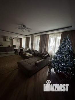 3-к квартира, вторичка, 124м2, 8/9 этаж