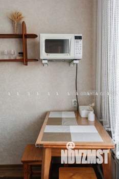 2-к квартира, вторичка, 43м2, 4/4 этаж