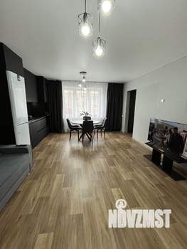 2-к квартира, вторичка, 62м2, 1/17 этаж