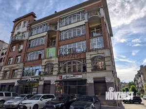 4-к квартира, вторичка, 295м2, 4/5 этаж