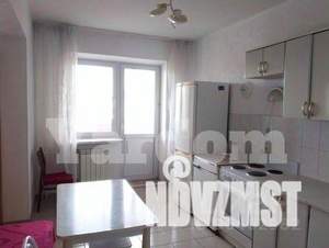 2-к квартира, вторичка, 65м2, 4/10 этаж