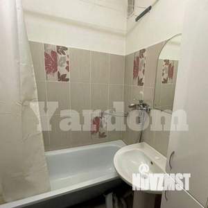 2-к квартира, вторичка, 50м2, 9/17 этаж