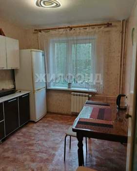 2-к квартира, вторичка, 53м2, 1/9 этаж