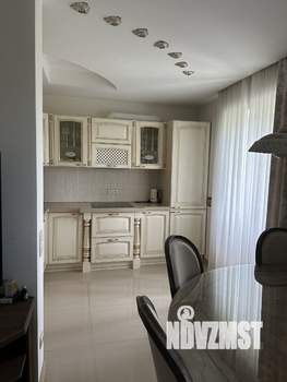 4-к квартира, вторичка, 151м2, 7/10 этаж
