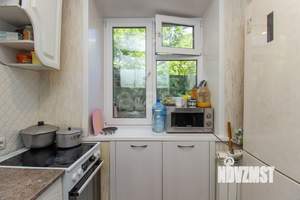 3-к квартира, вторичка, 63м2, 1/5 этаж