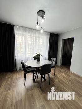 2-к квартира, вторичка, 62м2, 1/17 этаж