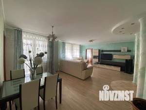 4-к квартира, вторичка, 125м2, 3/9 этаж