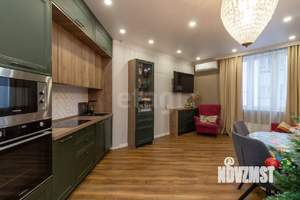 3-к квартира, вторичка, 77м2, 7/25 этаж