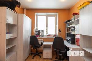 4-к квартира, вторичка, 79м2, 6/10 этаж