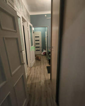 2-к квартира, вторичка, 49м2, 1/4 этаж