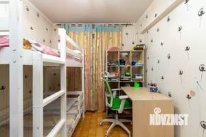 3-к квартира, вторичка, 59м2, 5/5 этаж