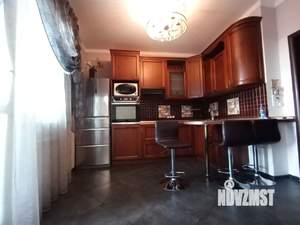 4-к квартира, вторичка, 137м2, 8/17 этаж