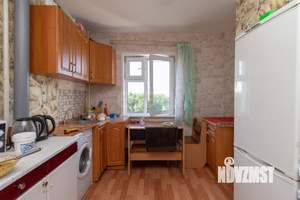 3-к квартира, вторичка, 64м2, 6/17 этаж