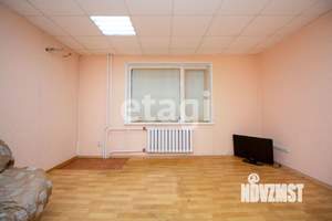2-к квартира, вторичка, 55м2, 1/9 этаж