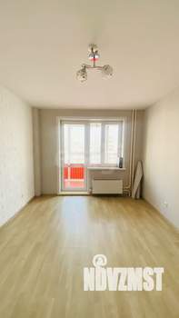 Студия квартира, вторичка, 27м2, 15/18 этаж