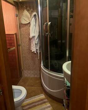 4-к квартира, вторичка, 111м2, 3/10 этаж