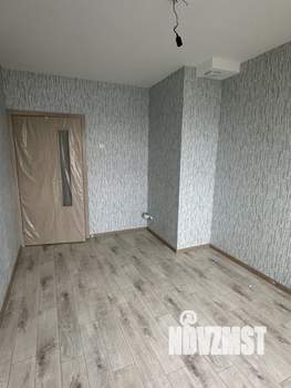 2-к квартира, вторичка, 61м2, 9/17 этаж