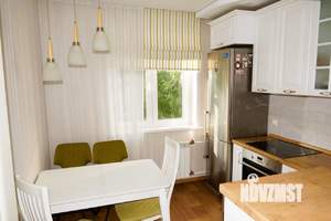 4-к квартира, вторичка, 82м2, 5/10 этаж