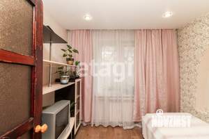 4-к квартира, вторичка, 65м2, 1/5 этаж