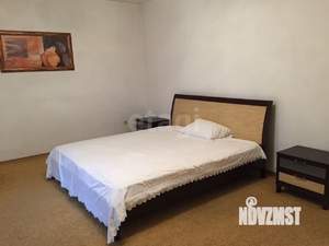 3-к квартира, вторичка, 100м2, 2/10 этаж