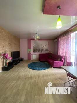 2-к квартира, вторичка, 64м2, 10/17 этаж