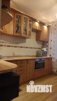 2-к квартира, вторичка, 53м2, 1/10 этаж