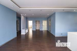 4-к квартира, вторичка, 143м2, 3/8 этаж