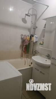 4-к квартира, вторичка, 60м2, 5/5 этаж