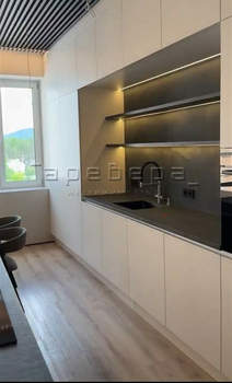 4-к квартира, вторичка, 110м2, 6/9 этаж