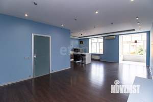 4-к квартира, вторичка, 143м2, 3/8 этаж