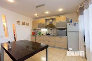 3-к квартира, вторичка, 100м2, 2/10 этаж