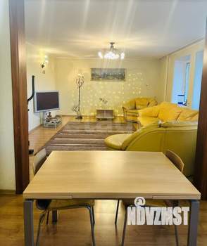 4-к квартира, вторичка, 115м2, 6/10 этаж