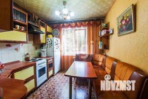 2-к квартира, вторичка, 54м2, 1/9 этаж