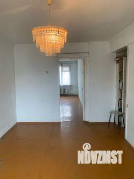 3-к квартира, вторичка, 58м2, 5/5 этаж