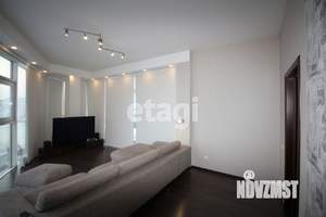 4-к квартира, вторичка, 130м2, 1/16 этаж